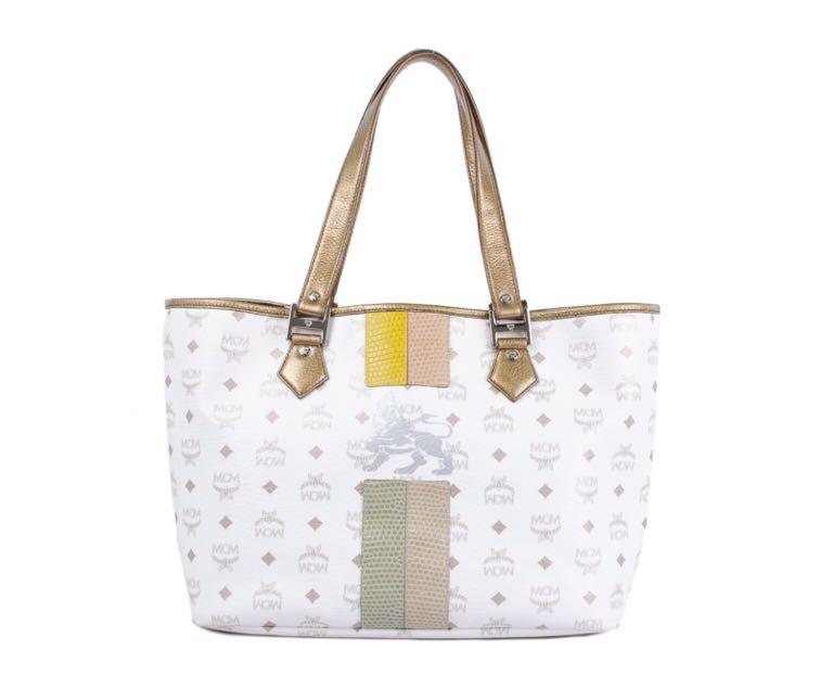Women Pre-Owned Authenticated MCM Lion Visetos Tote Bag Calf Leather White