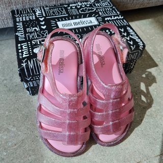(Category: ) located in . Submitted by shazsoh (Listing ID 1114337500, Image 1). Description: .