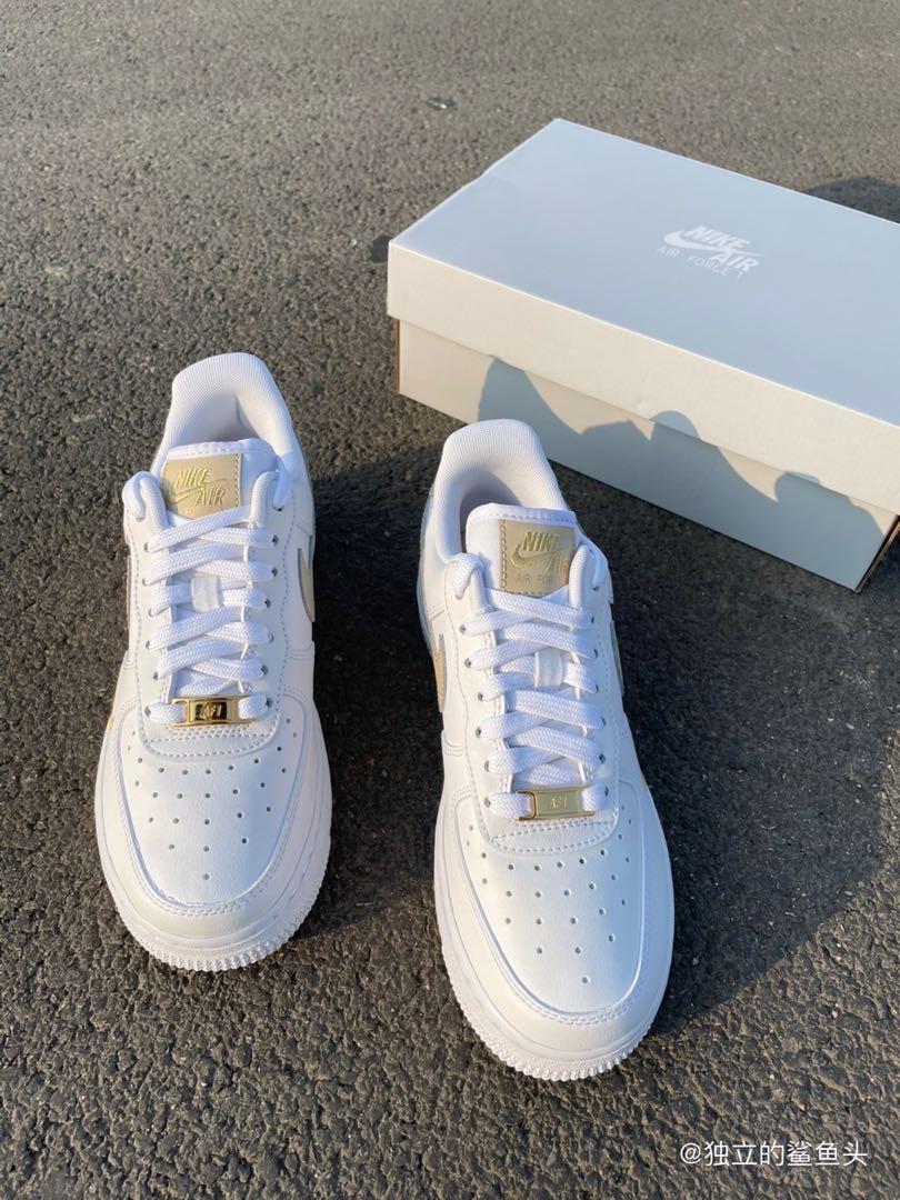 Air force 1 gold lace lock online