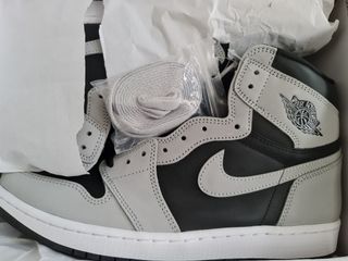(Category: ) located in . Submitted by sneakermo (Listing ID 1114358977, Image 1). Description: .
