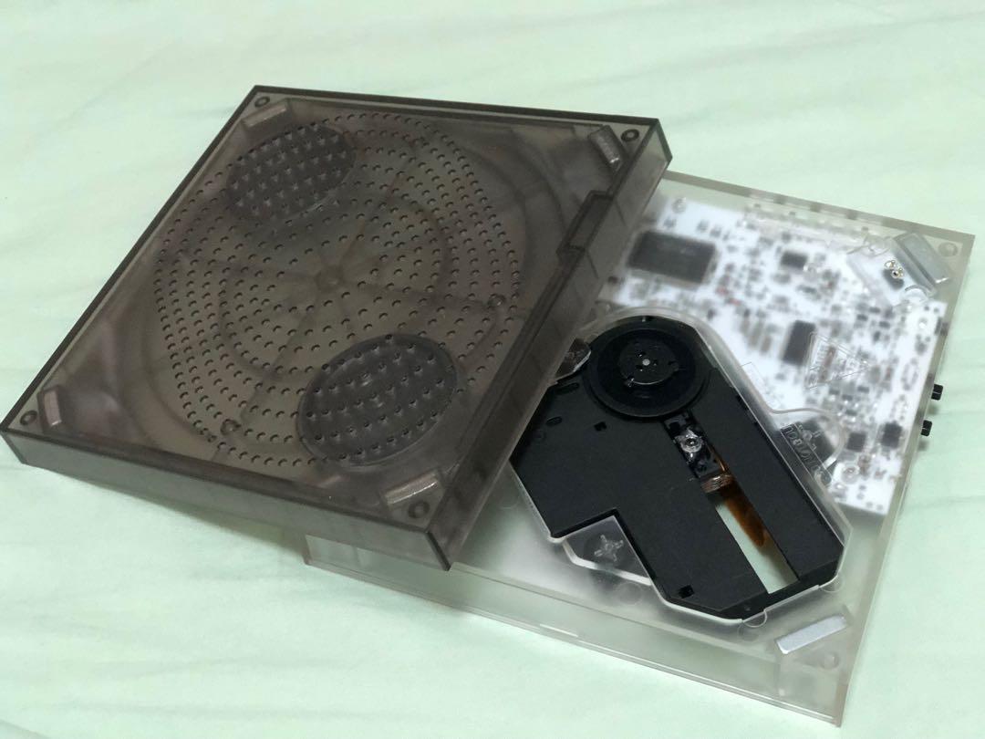 Ninm Lab bluetooth CD player, 興趣及遊戲, 音樂樂器 & 配件, 音樂與媒體 CD 及 DVD