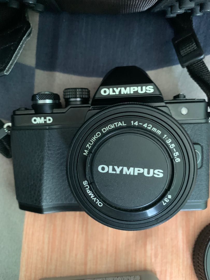 Olympus EM10 Mark II 3 days left, Photography, Cameras on Carousell