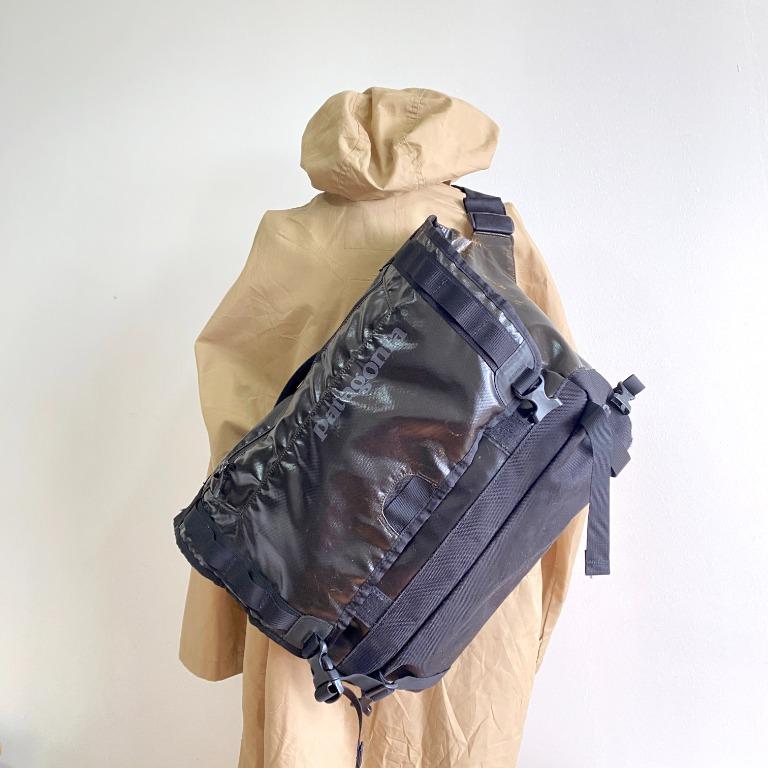 Patagonia messenger deals