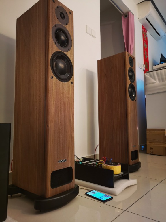 Superb Condition PMC OB1i Floorstand used