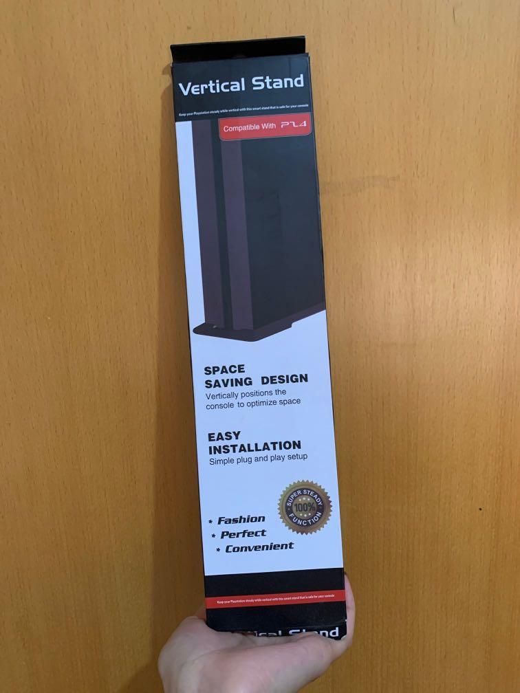 PS4 vertical stand （分類：電視櫃）位於 Hong Kong。 由 kappaaaaa 提交（商品編號 1114346309，圖片 1）。簡介： 。