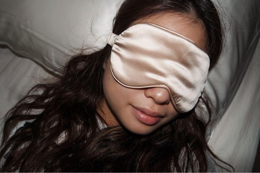 Pure Mulberry Silk Sleep Eye Mask, Beauty & Personal Care, Face, Face Care  on Carousell