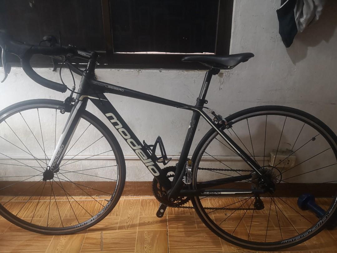 Road Bike Modello Sports Equipment Bicycles Parts Bicycles on