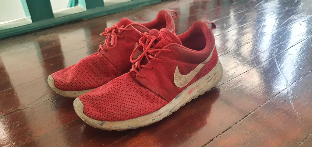 roshe run red marble