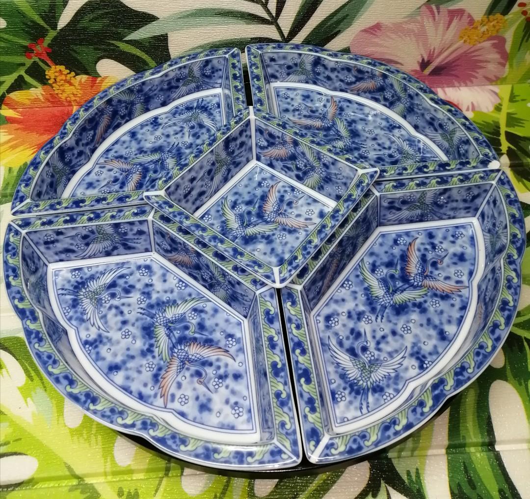 Rotating Oriental Bowl with Ceramic Division (Category: Other Kitchenware & Tableware) located in Manila. Submitted by rarefindsgallery (Listing ID 1114356396, Image 1). Description: 📌Brand New📌 🌸 Oriental Rotating Bowl w/ Ceramic Division Size: D: 15" / H: 3" *1 ceramic bowl with small chip *plastic rotating tray is with crack but still working (pls swipe pics) *AS IS Japan 🇯🇵 💸Php1,100 #rotatingbowl #ceramic #AshleyJapanSurplus #JapanSurp