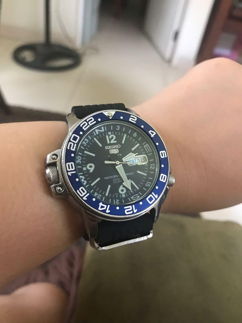 SEIKO 5 SPORTS ATLAS 7S36-01E0 AUTOMATIC, Men's Fashion, Watches &  Accessories, Watches on Carousell