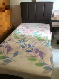 (Category: ) located in . Submitted by hellokiddie (Listing ID 1114372067, Image 1). Description: .