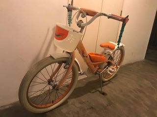 (Category: ) located in . Submitted by loic75 (Listing ID 1114380246, Image 1). Description: .