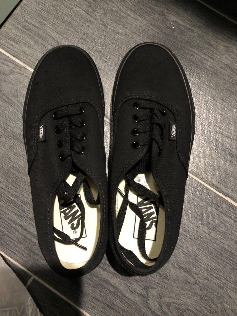 Vans authentic black 38 top