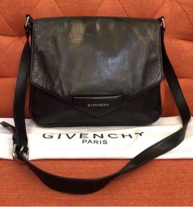 Vintage authentic givenchy messenger, Men's Fashion, Bags, Sling Bags on  Carousell
