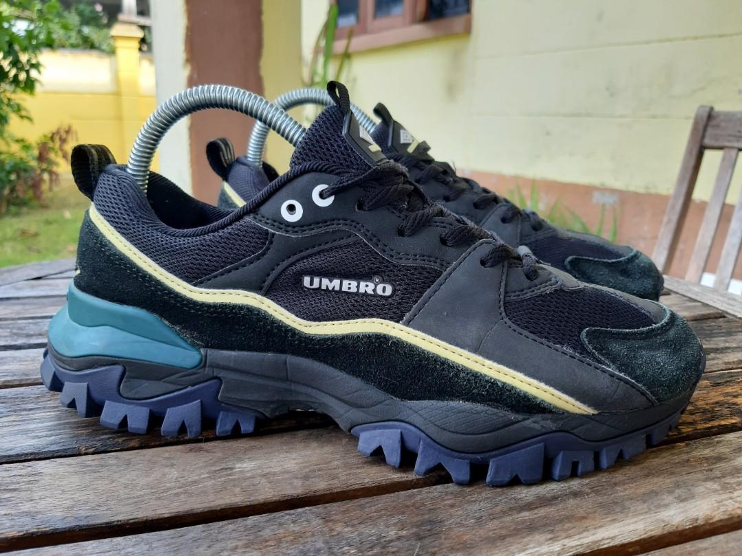 Umbro bumpy x store