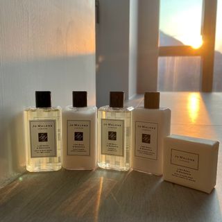 （分類：）位於 。 由 sundaythrifting 提交（商品編號 1114551182，圖片 1）。簡介： 。