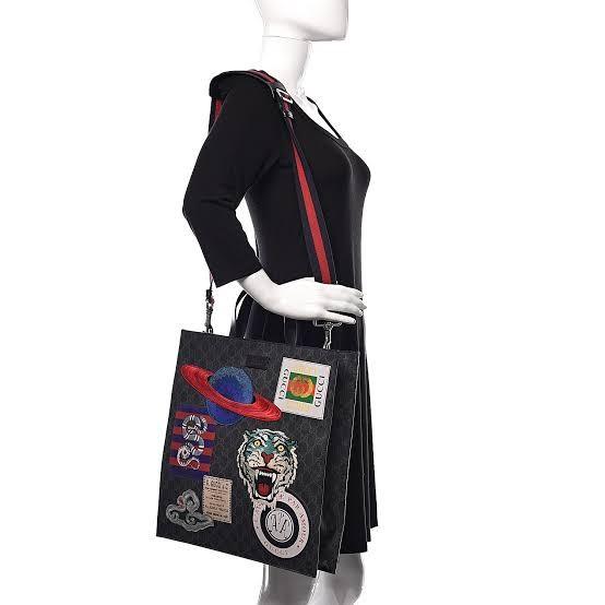 Authentic Gucci night courrier vertical 2 way tote bag (Category: Luxury Bags & Wallets) located in Quezon City. Submitted by Bortechph (Listing ID 1109696189, Image 2). Description: authentic Gucci Night courrier 2 way cross body shoulder bag. good condition.