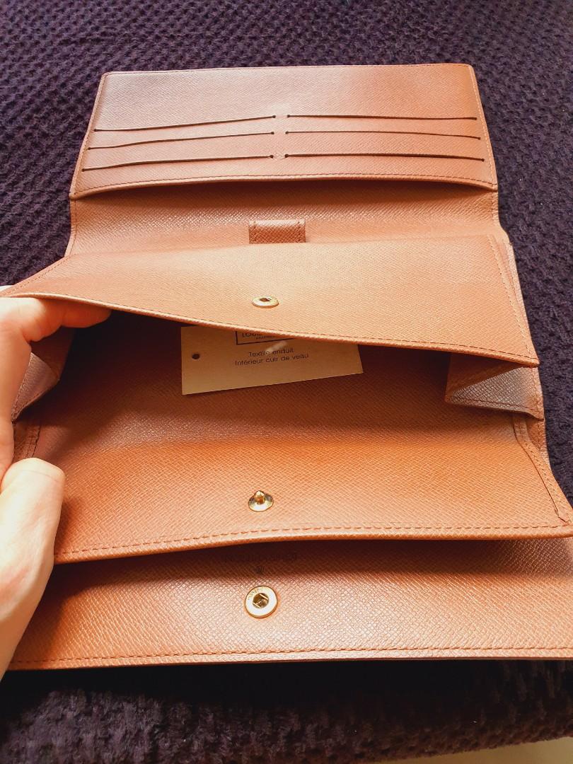 Authentic Louis Vuitton clutch bag/ wallet New Louis Vuitton clutch purse/  wallet still has original b…
