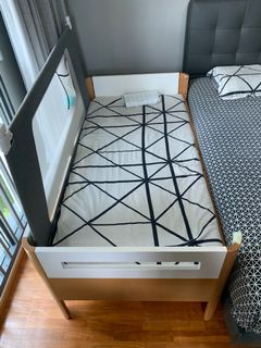 (Category: ) located in . Submitted by hhhappy365 (Listing ID 1114679914, Image 1). Description: .