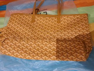 (Category: ) located in . Submitted by ponz_yap (Listing ID 1114589977, Image 1). Description: .