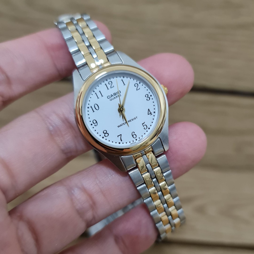 Casio vintage clearance ladies watch