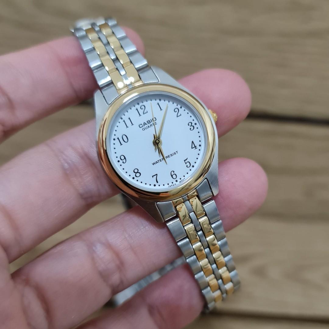 Casio women's top classic analog watch