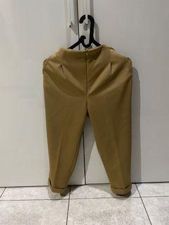 Celana/Bottoms in brown