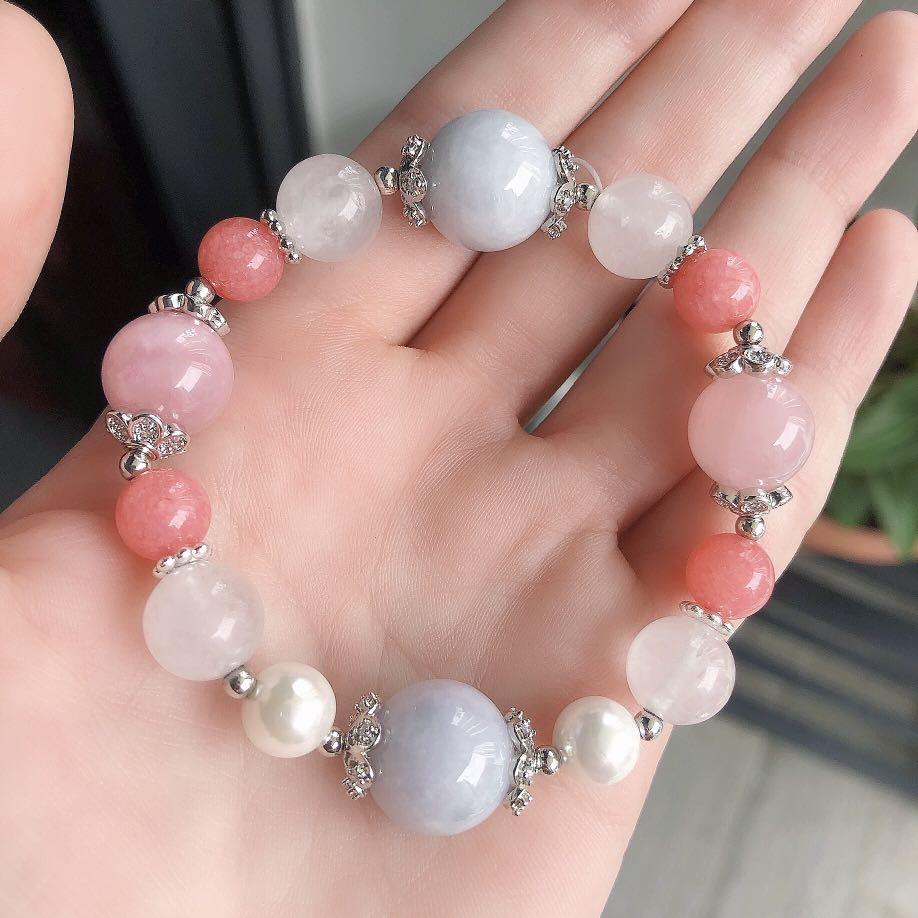 Quartz stone outlet bracelet