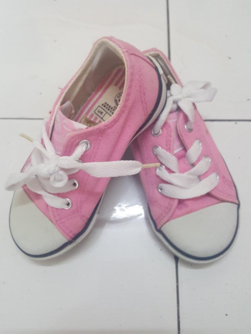 Dunlop Baby shoes Babies Kids Babies Kids Fashion on Carousell