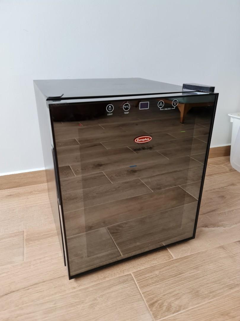 Europace EWC 152 Wine Chiller, TV & Home Appliances, Kitchen Appliances
