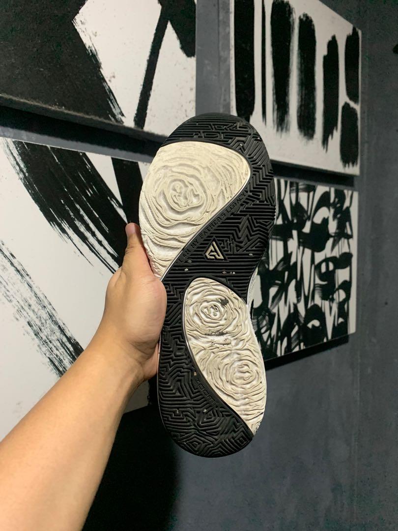 giannis oreo