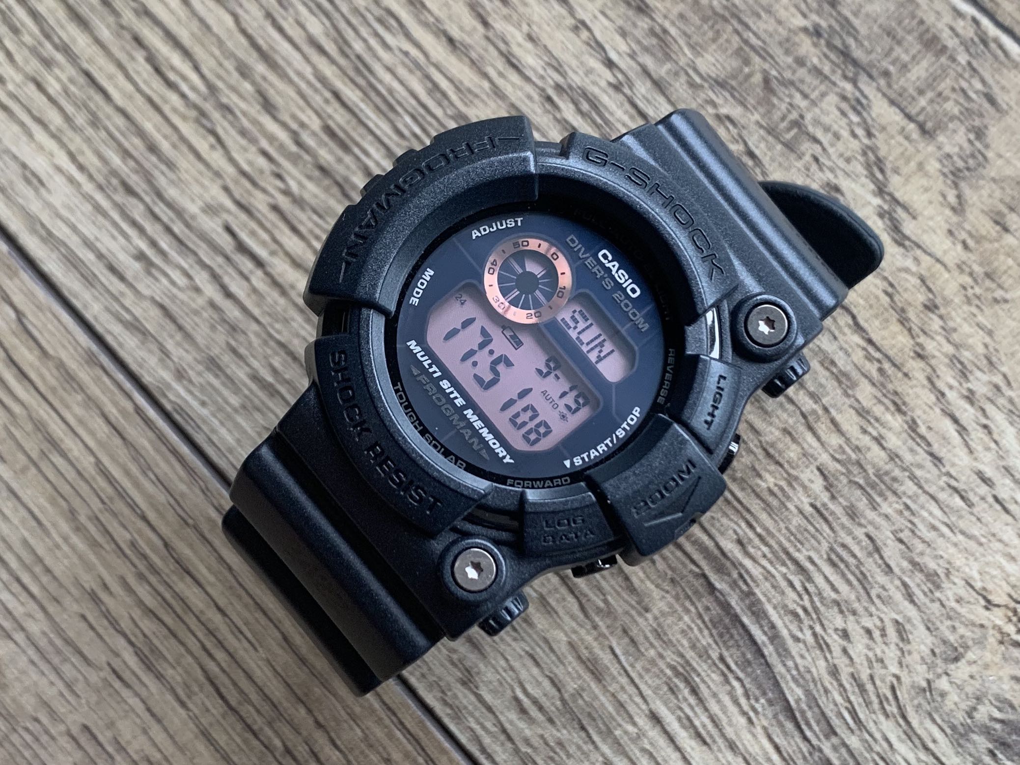 G-SHOCK フロッグマン マスターオブG GW-200MS-1JF GW-200MS-1JFサポートページ | CASIO
