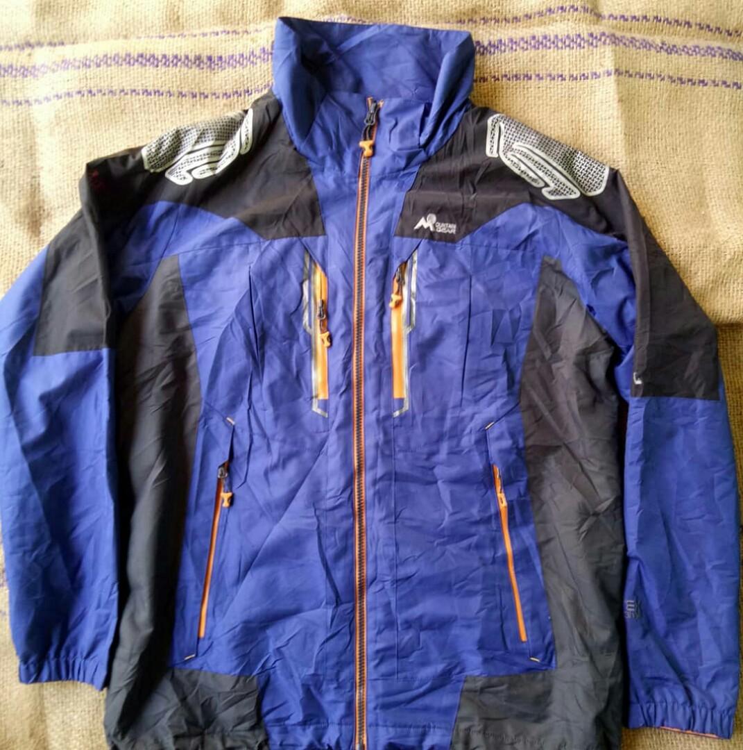 Jaket mountain gear second