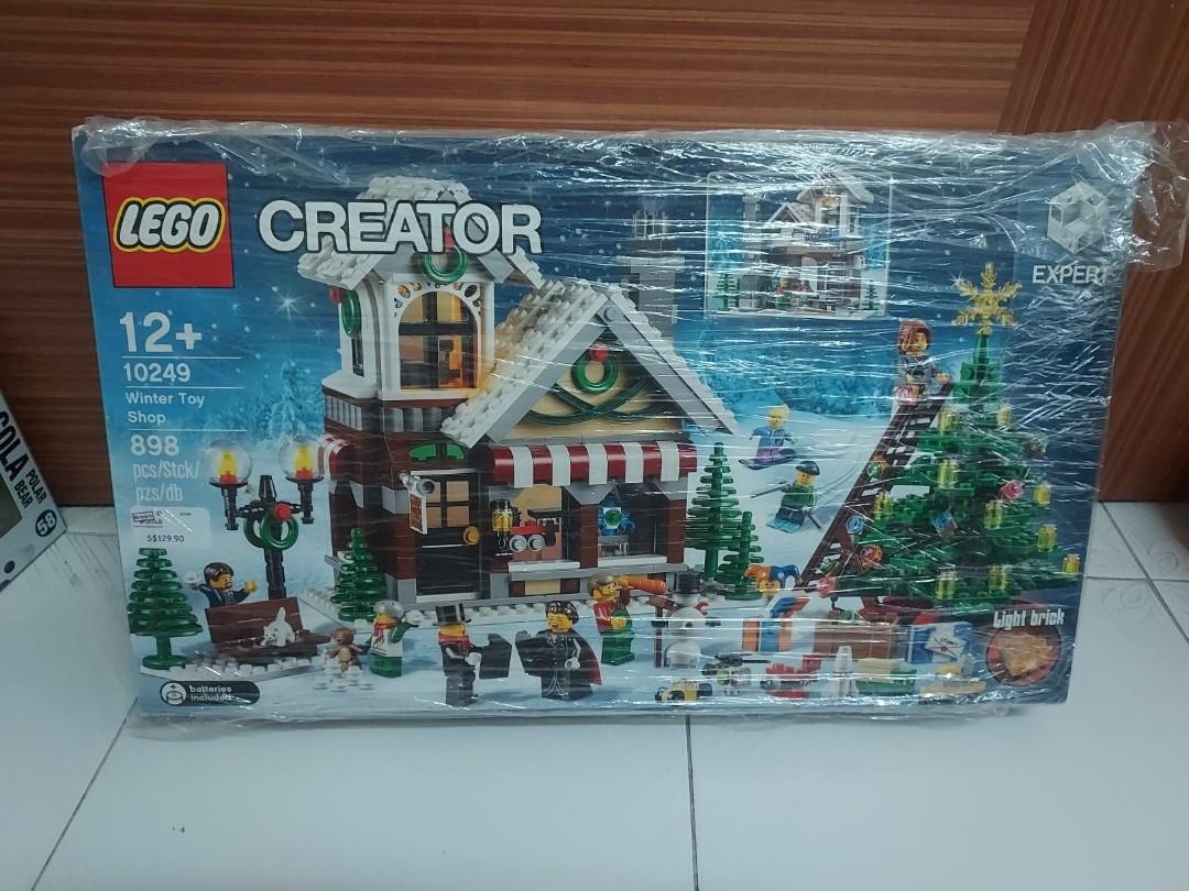 Lego 10249 top