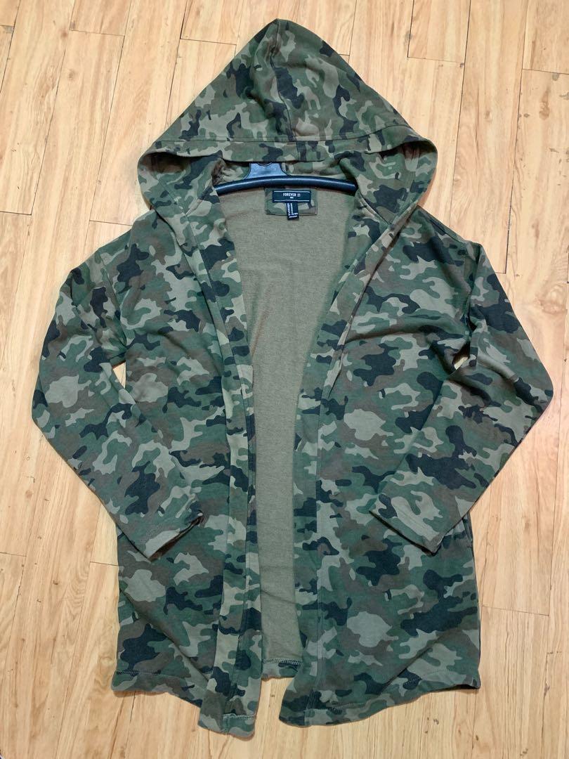 Forever 21 camo hoodie online