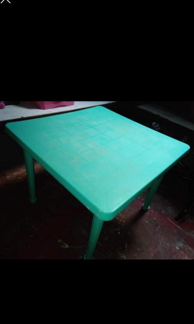 Orocan table and top chair price