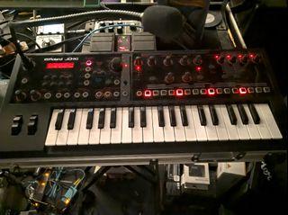 Roland Juno Ds Synthesizer 2021 興趣及遊戲 音樂樂器 配件 樂器 Carousell
