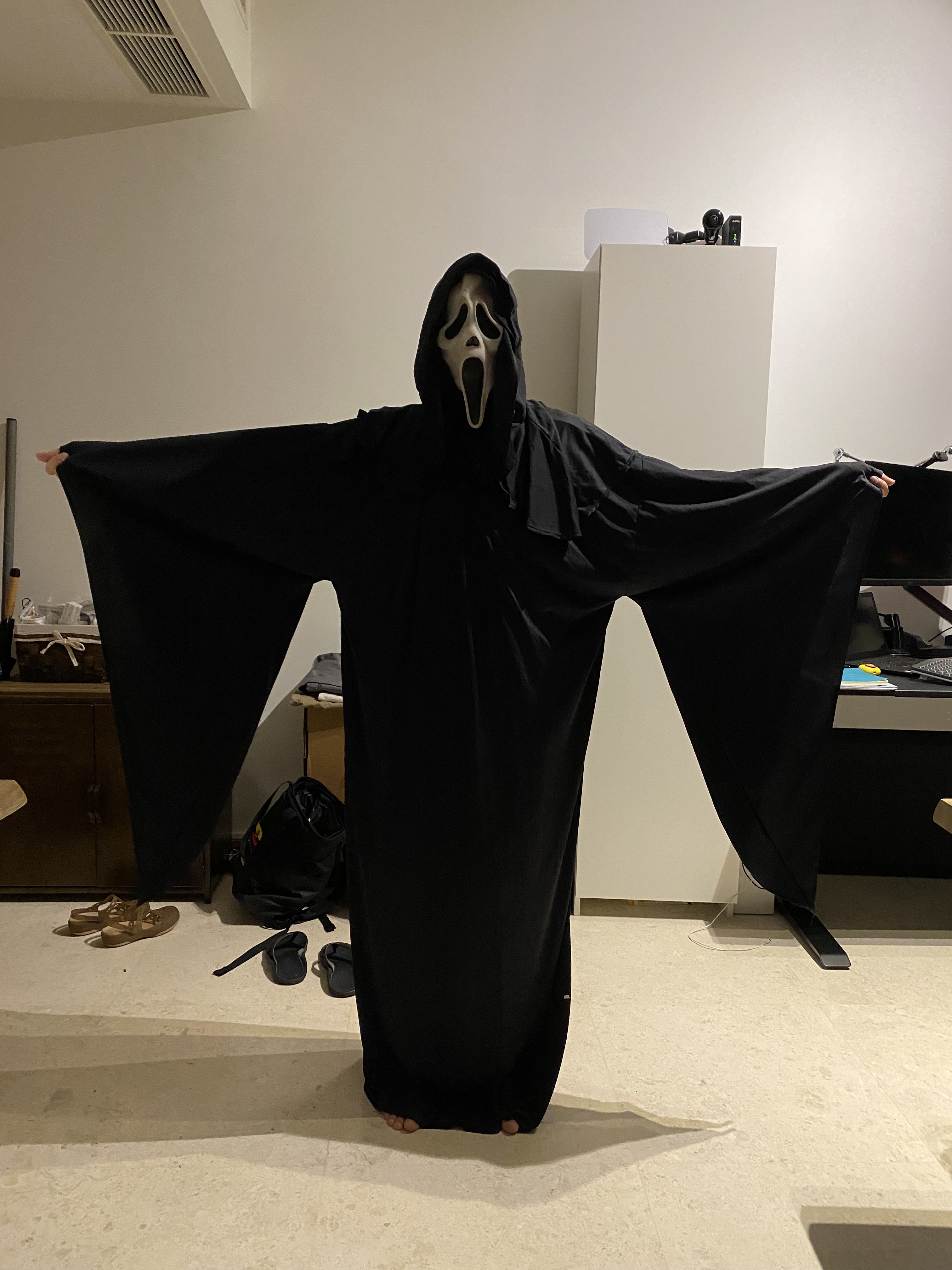 Scream Halloween costume, Men's Fashion, Tops & Sets, Sets