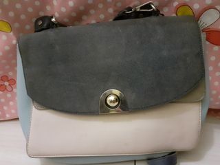 (Kategori: ) berada di . Dikirim oleh viska21 (ID iklan 1114713259, Gambar 1). Deskripsi: .
