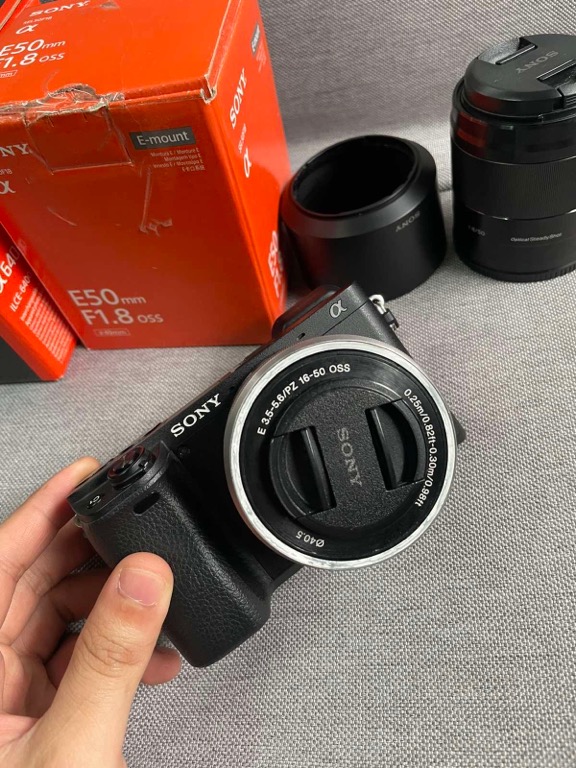 Sony A6400 Bundle, Photography, Cameras on Carousell