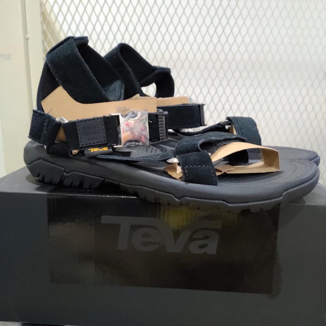 Opening top ceremony tevas