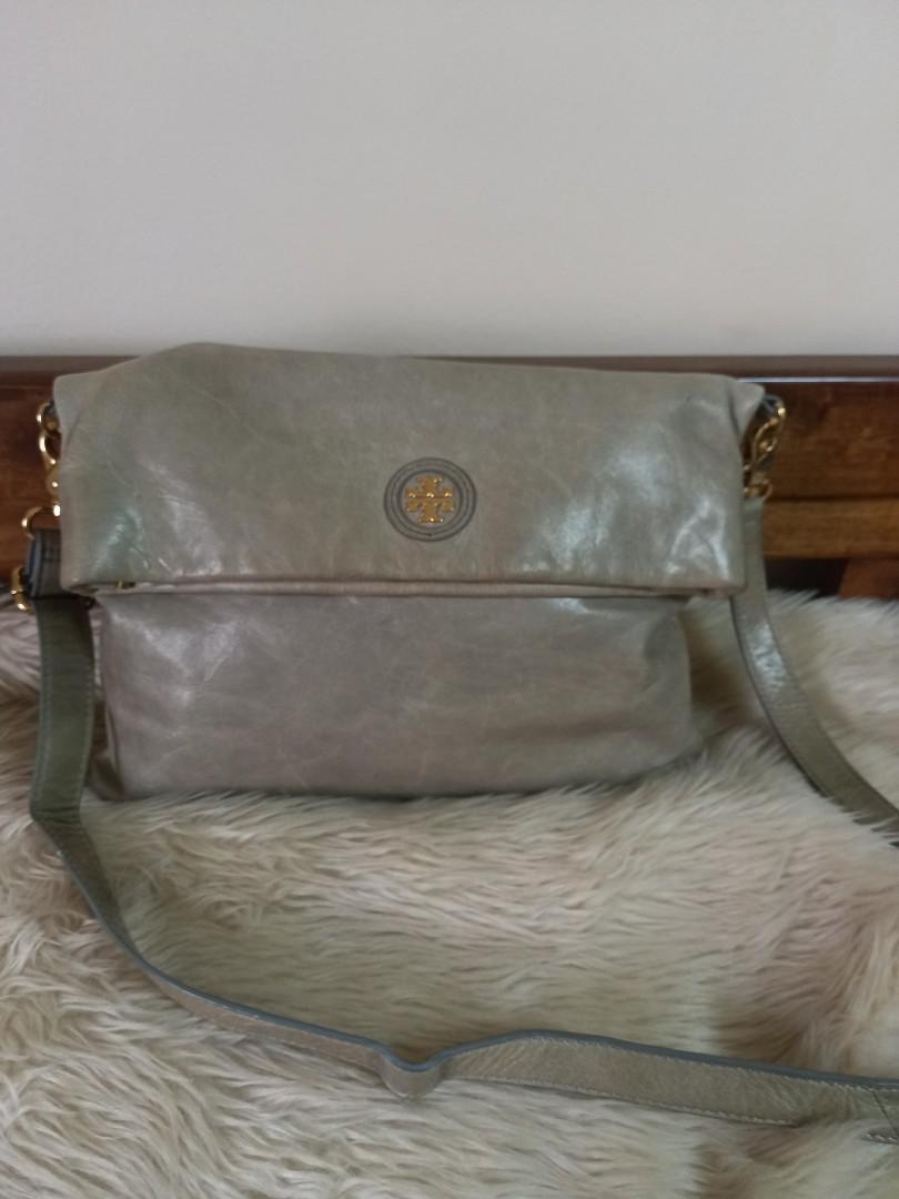 TORY BURCH FOLDOVER DENA CROSSBODY BAG, Luxury, Bags & Wallets on Carousell