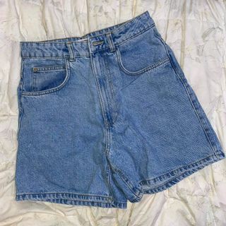 (Category: ) located in . Submitted by kaye_8 (Listing ID 1114618189, Image 1). Description: .