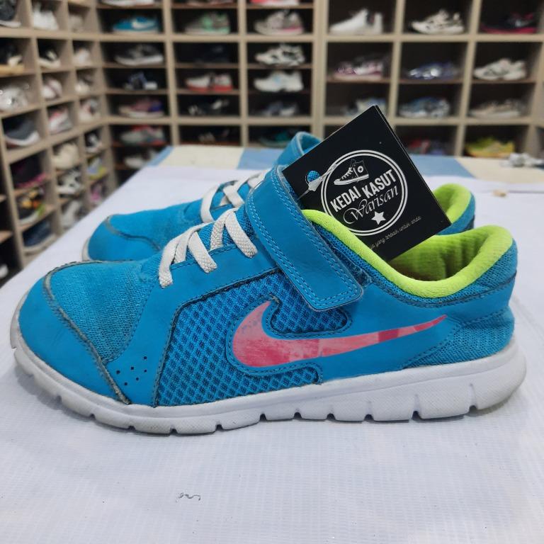2.5 UK 22 cm Nike running