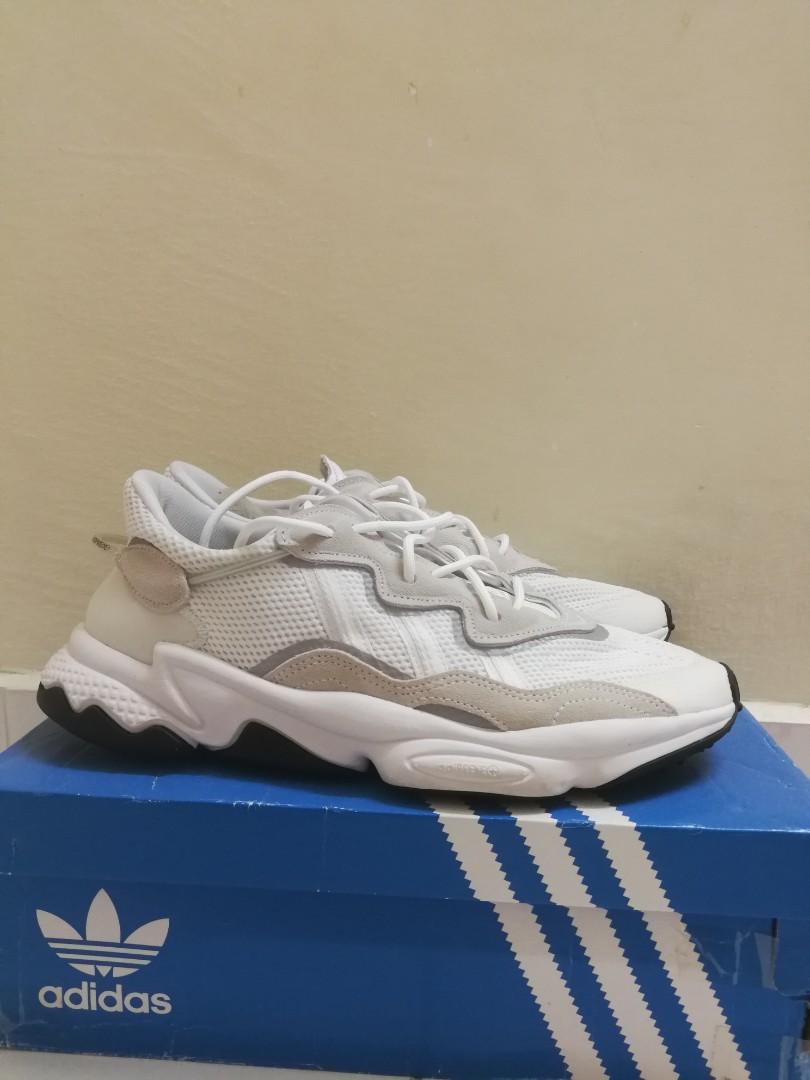 adidas ozweego triple white