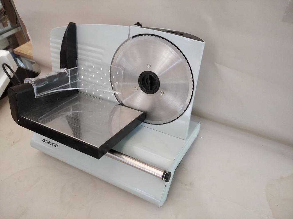 Ambiano Electric Meat Slicer, TV & Home Appliances, Kitchen Appliances