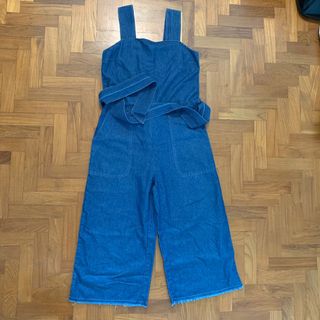 (Category: ) located in . Submitted by sheasells (Listing ID 1111104264, Image 1). Description: .