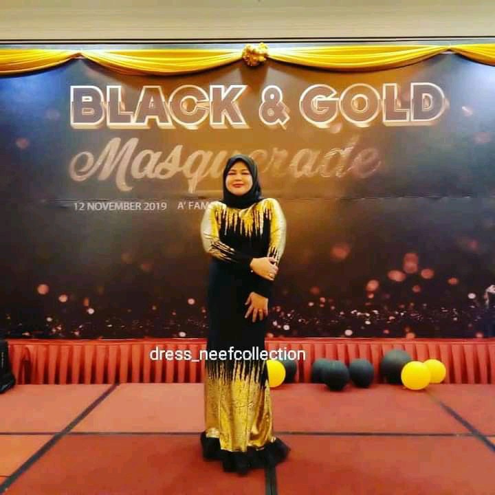 Dress black cheap gold muslimah