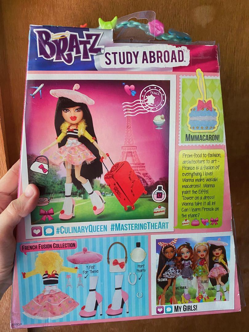 Bratz study store abroad kumi