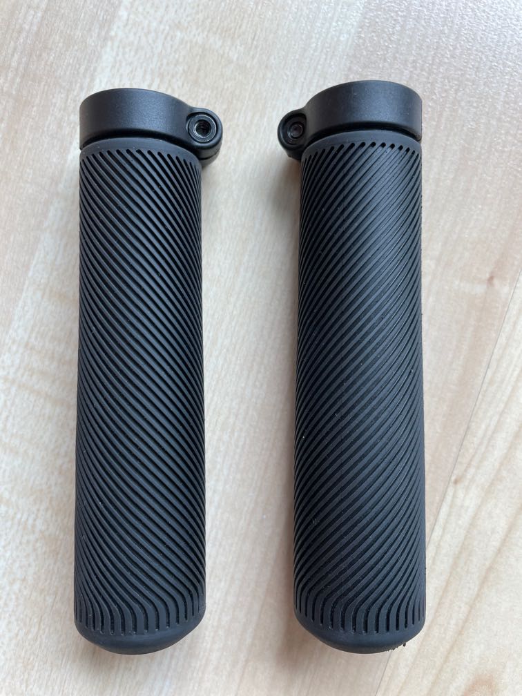 brompton handlebar grips original, Sports Equipment, Bicycles & Parts, Parts & Accessories on
